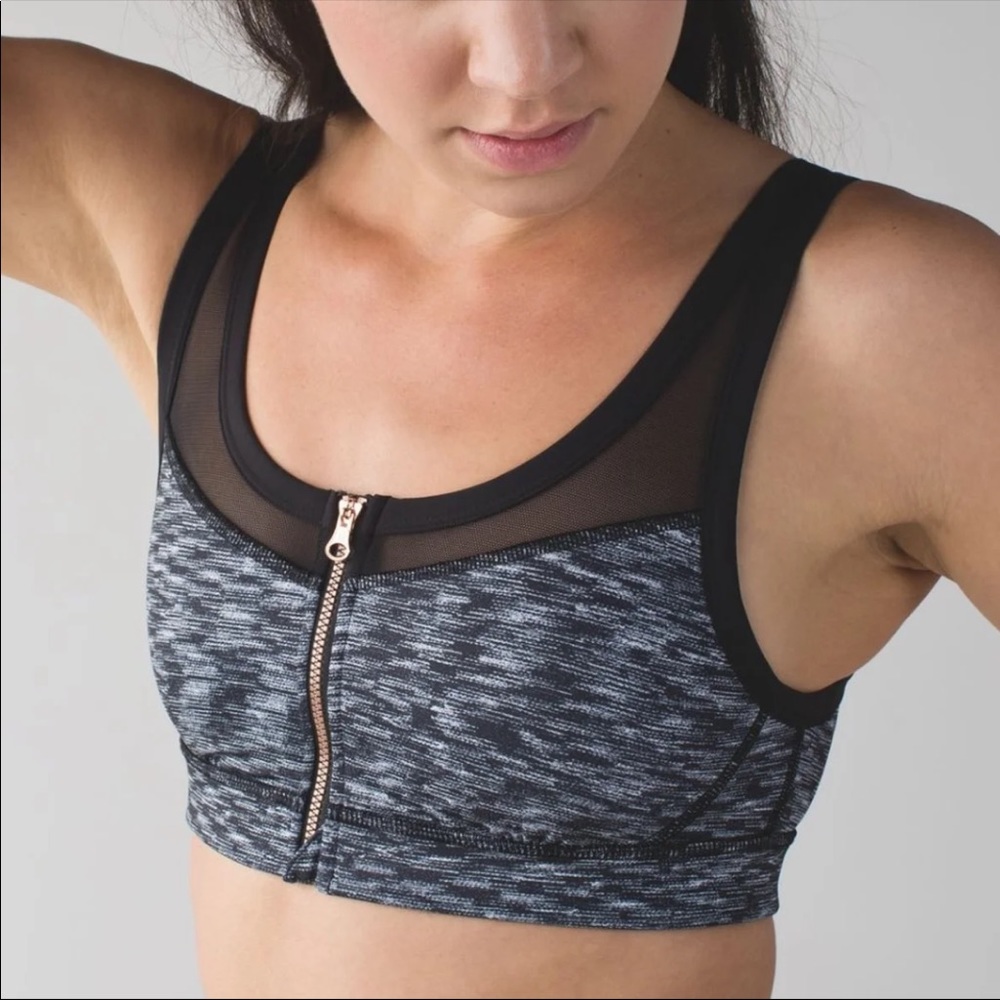 Lululemon Drop It Like It’s Hot Bra